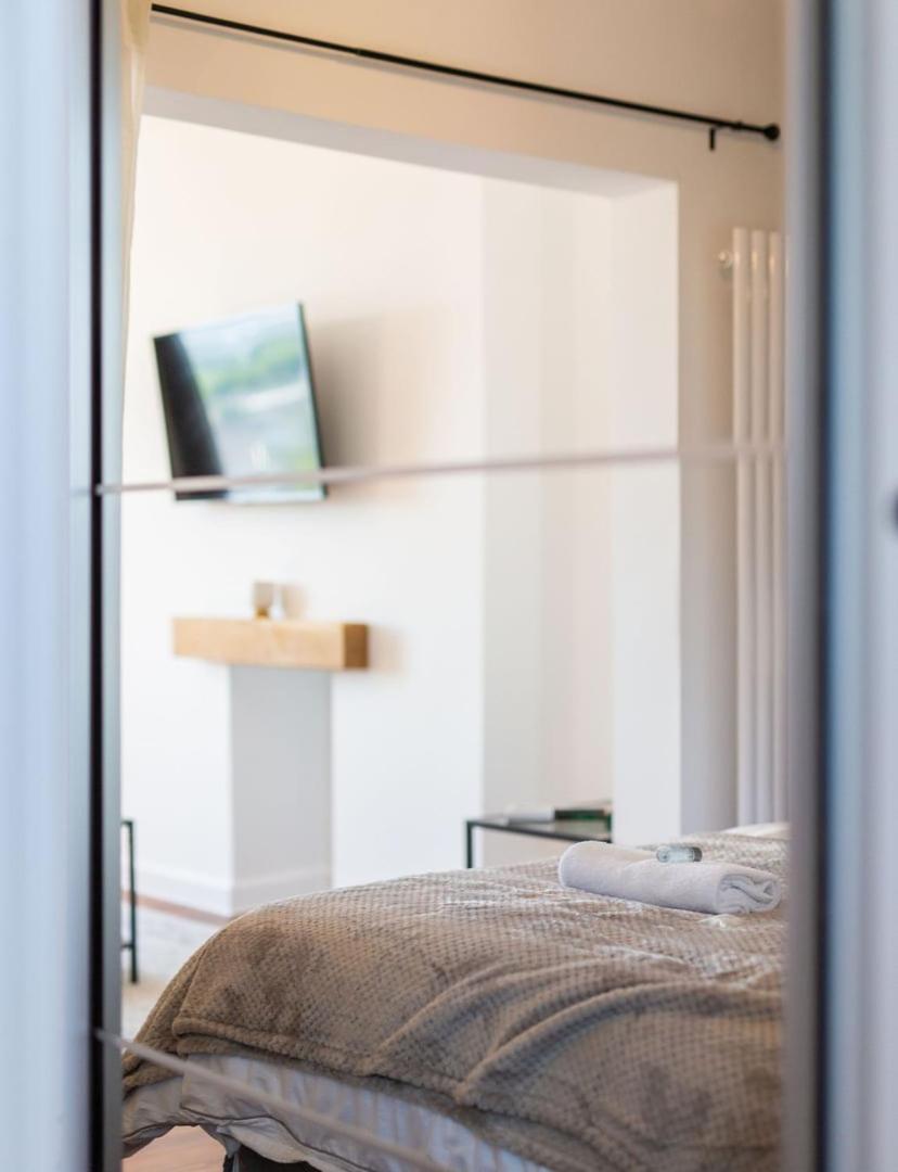 Studio Apartment With 65" Smart Tv Newport (Gwent) Exterior foto