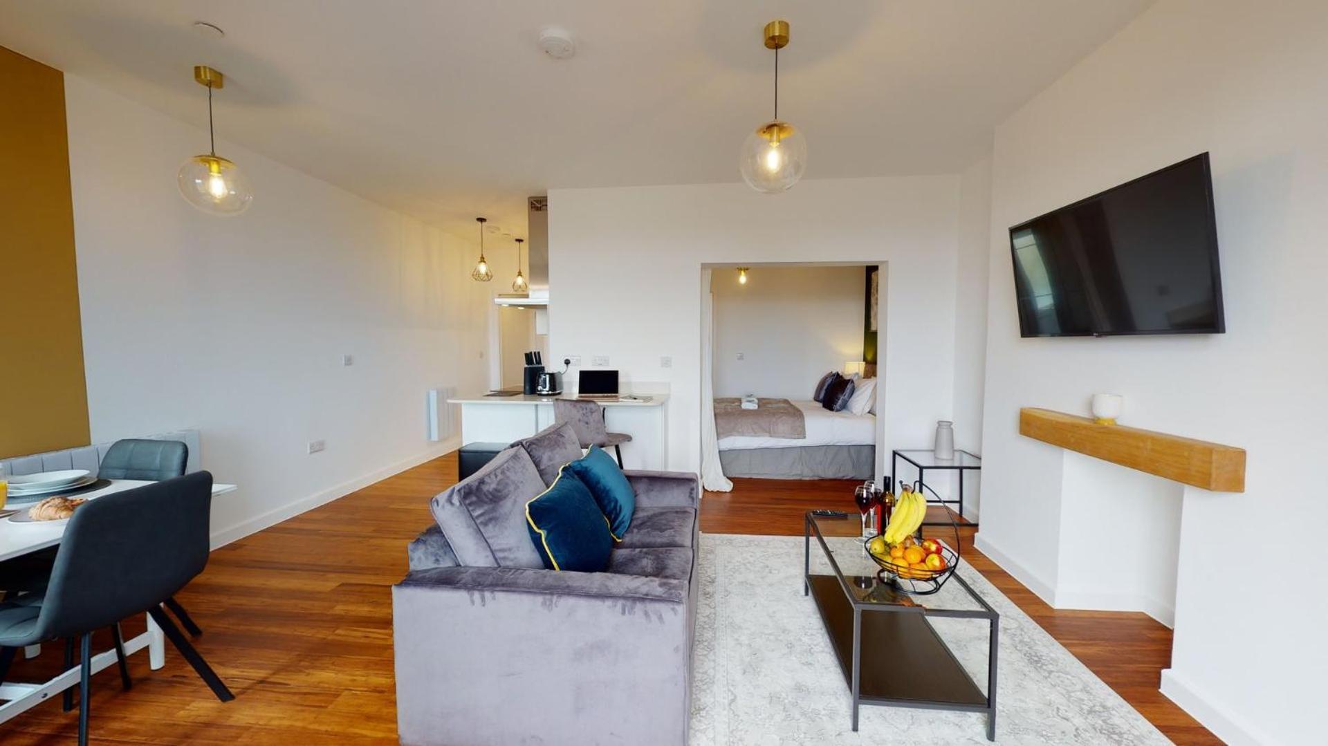 Studio Apartment With 65" Smart Tv Newport (Gwent) Exterior foto