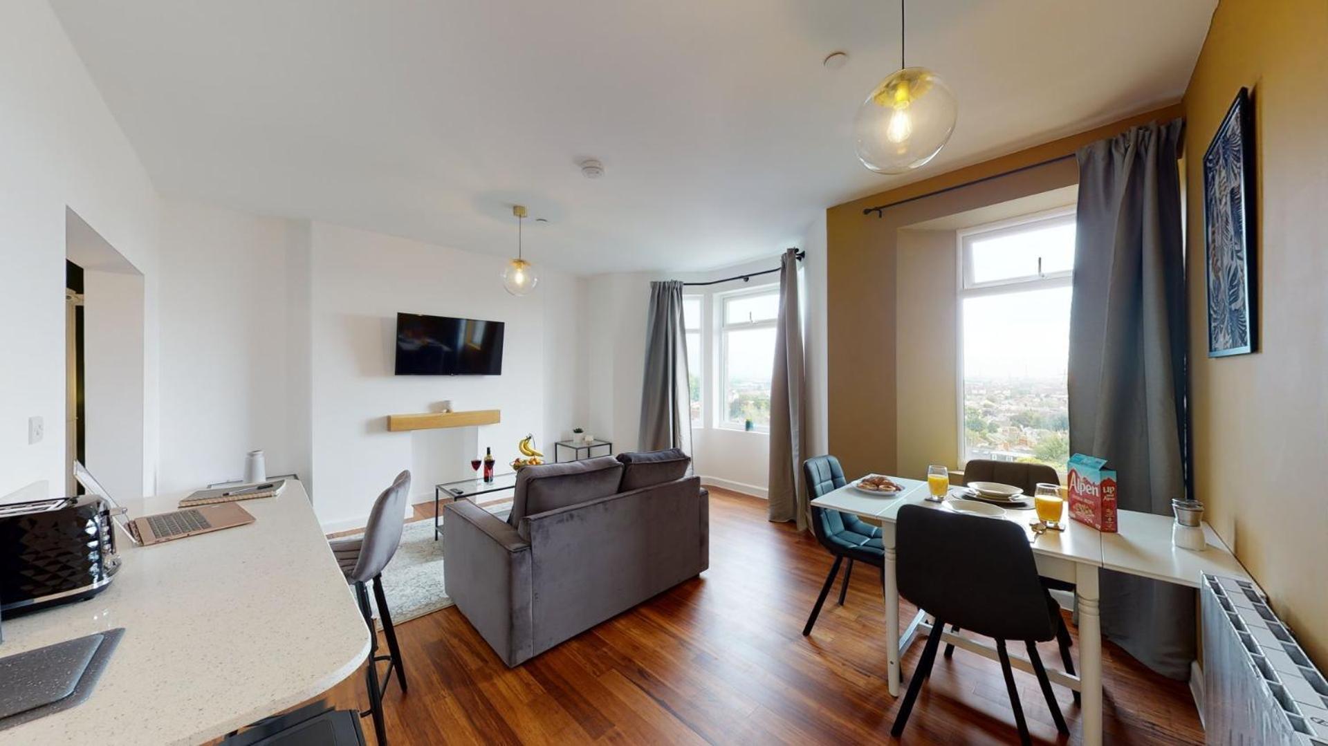 Studio Apartment With 65" Smart Tv Newport (Gwent) Exterior foto