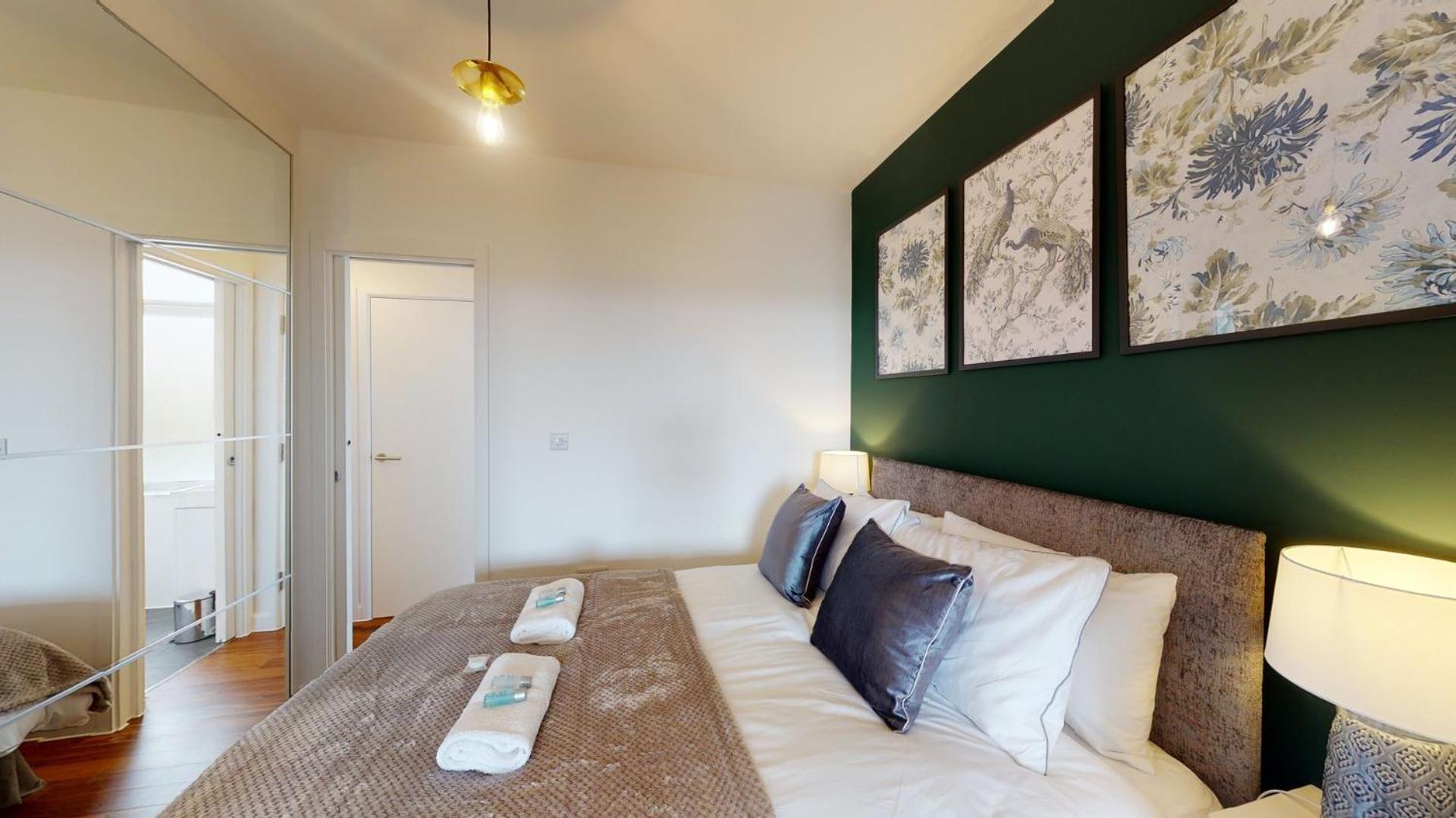 Studio Apartment With 65" Smart Tv Newport (Gwent) Exterior foto
