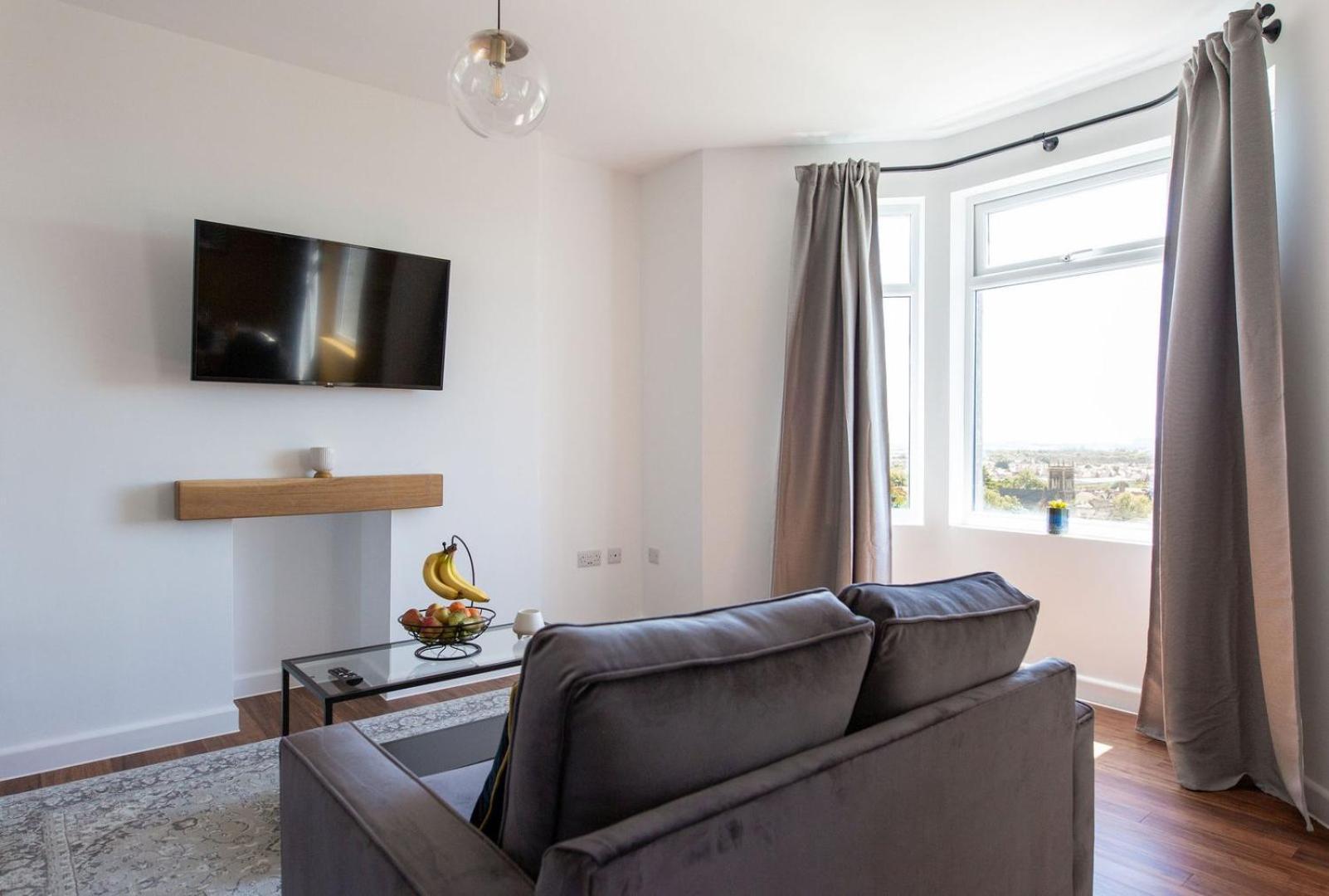 Studio Apartment With 65" Smart Tv Newport (Gwent) Exterior foto